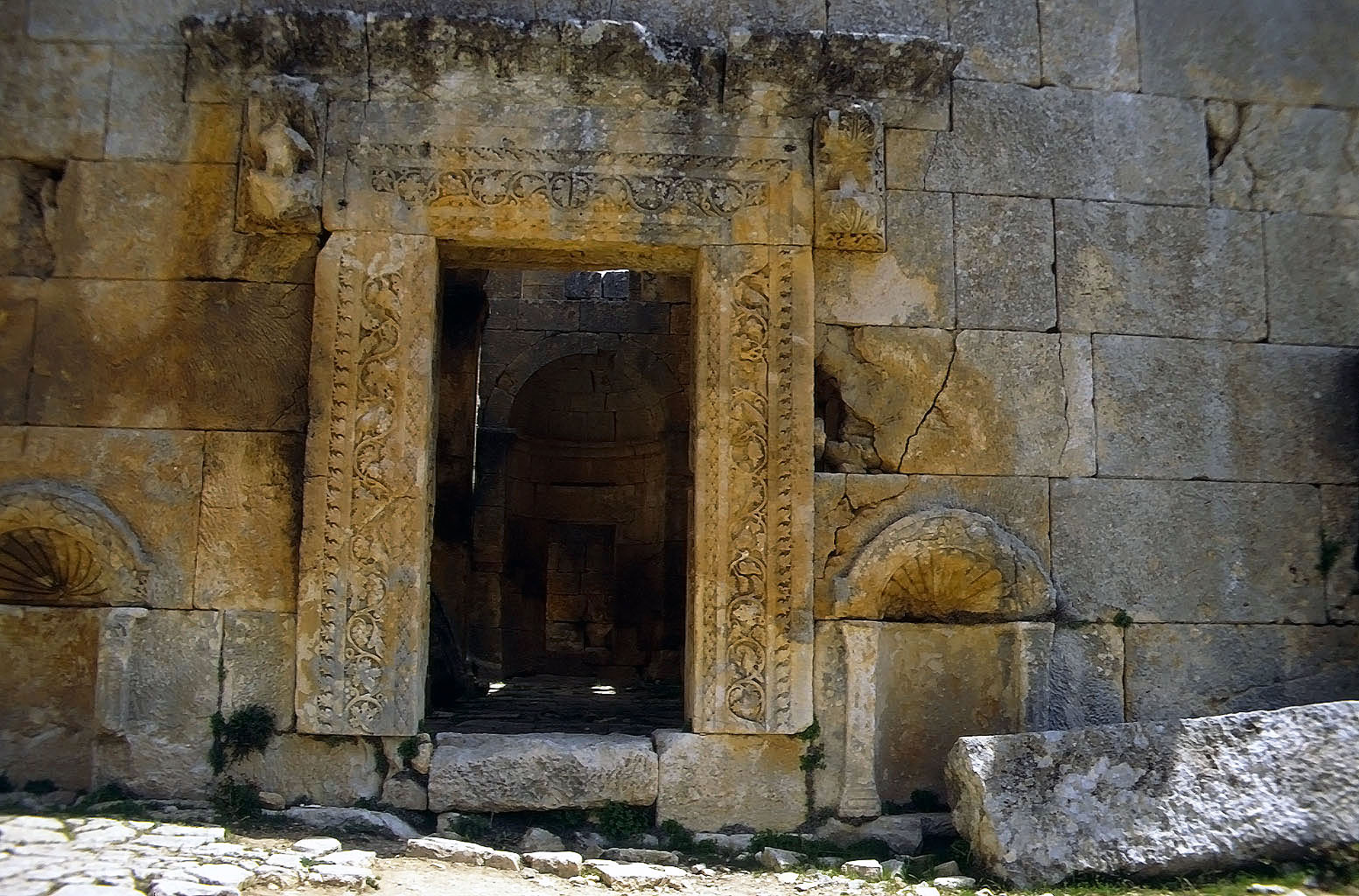 30.04.1993 | Alahan | Alahan Klosteranlage