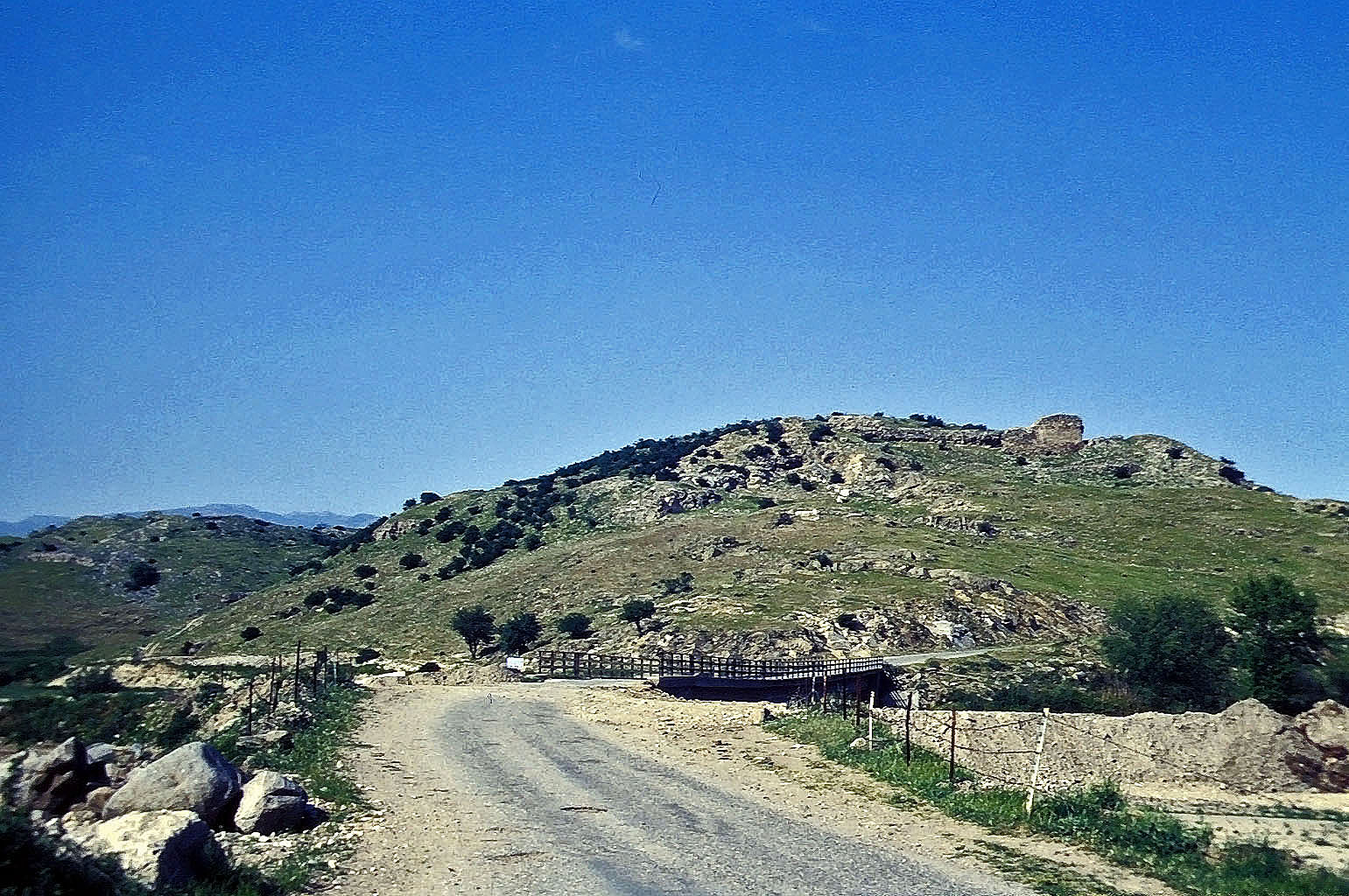 26.04.1993 | bei Karacasu | wackelige Brückenkonstruktion