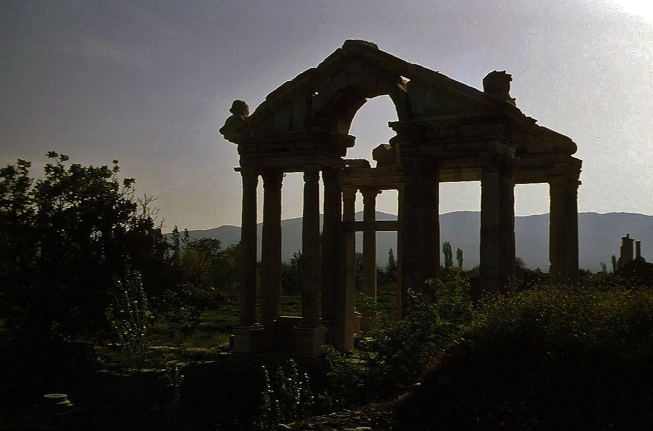 26.04.1993 | Tetrapylon   | Tetrapylon