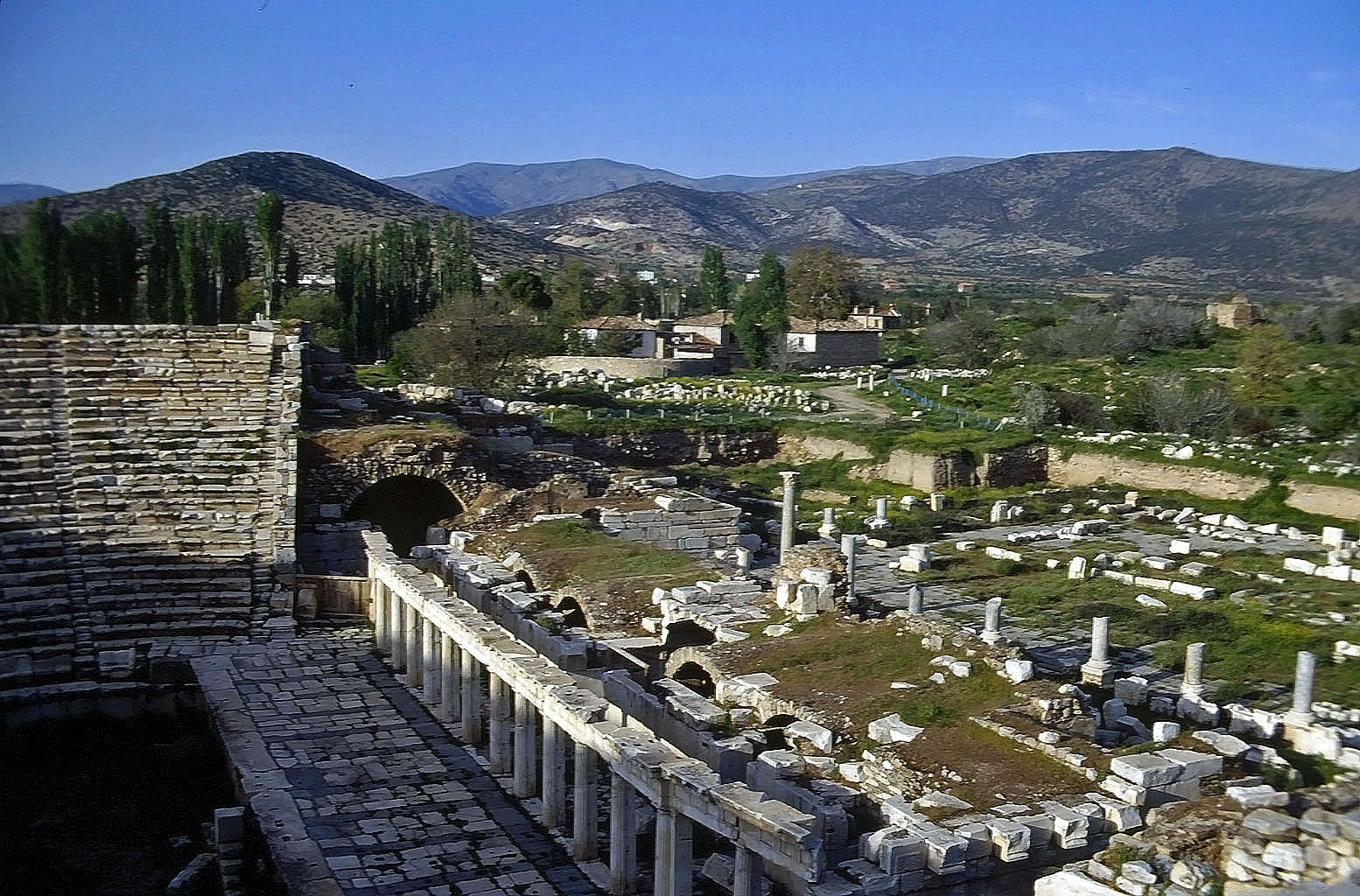 26.04.1993 | Theater | Bühnengebäude nach Norden